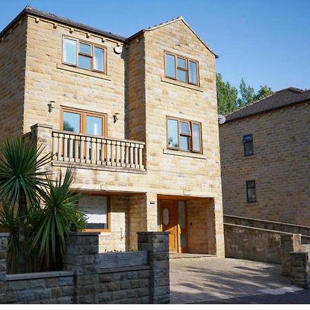 House Of Kaima - 6 Bed Detached Dewsbury Exterior foto